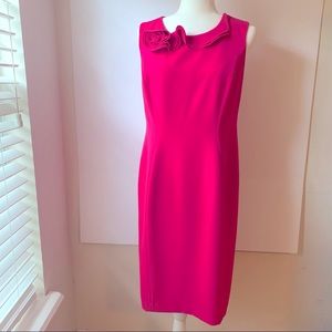 Kasper Woman’s pink dress. Rosette Knee length